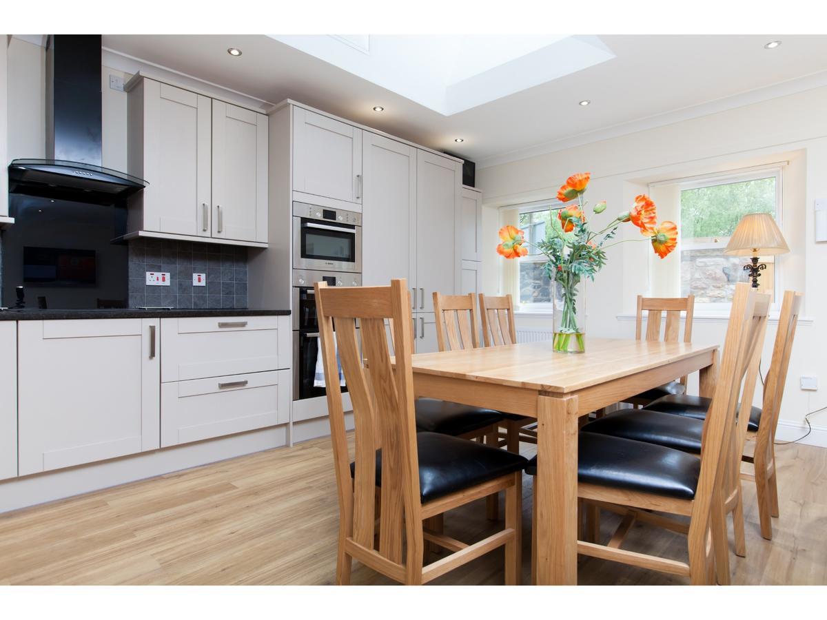 Appartement Historic Stone Built 4br For 8 W/parking Édimbourg